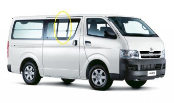 Стекло боковое TOYOTA HIACE 2004-2019 H200-лев. руль-423*423 2 отверстия SF/RH2/X 
Бренд: BSG