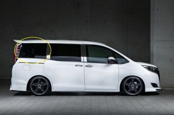 Стекло боковое TOYOTA ESQUIRE 2014-2022 ZR80 SW/RH/X 
Бренд: BENSON Тонированное