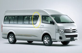 Стекло боковое TOYOTA HIACE 2004-2019 H200-L/R-424*565 1 отверстие SF/RH1/X 
Бренд: BSG