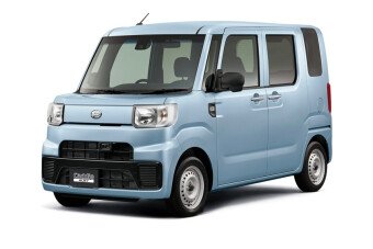Радиатор кондиционера DAIHATSU HIJET CADDIE 2014- (LA700,LA710) 
Бренд: TONGSHI AL12