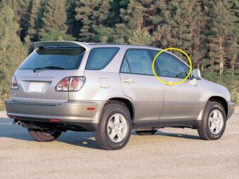 Стекло боковое LEXUS RX 1997-2003 XU10 FD/RH 
Бренд: BSG
