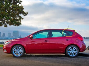 Стекло боковое KIA K3 2008-2012 (TD-5d h/b) SW/LH/X 
Бренд: BENSON