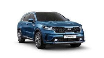 Стекло лобовое KIA SORENTO 2020- (MQ-LHD) полный обогрев, место под 1 камеру, место под датчик дождя, место под датчик влажности, 
Бренд: КМК