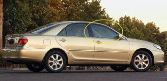 Стекло боковое DAIHATSU ALTIS 2001-2006 ACV30N FD/RH 
Бренд: BSG