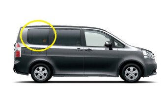 Стекло боковое TOYOTA VOXY 2007-2013 ZR70 SW/RH/X
Бренд: BENSON Тонированное