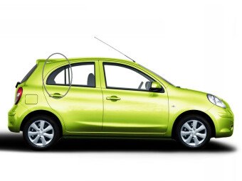 Стекло боковое NISSAN MARCH 2010- K13 RQ/RH 
Бренд: BSG