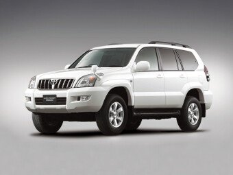Стекло лобовое TOYOTA LAND CRUISER PRADO 2002-2009 (GRJ120) 
Бренд: BENSON с синей полосой