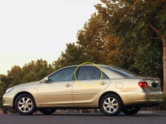 Стекло боковое TOYOTA CAMRY 2001-2006 ACV30 RD/LH 
Бренд: BSG