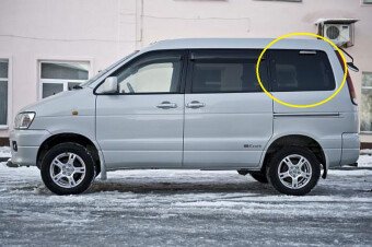 Стекло боковое DAIHATSU DELTA 1996- (CR40) SR/LH/X 
Бренд: BENSON