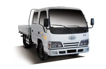 Стекло лобовое FAW CA1041 2006- (NMR-hi-cab-1539*790*1616)
Бренд: BSG
