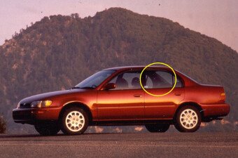 Стекло боковое TOYOTA COROLLA 1991-1995 E100-4d sed RD/LH 
Бренд: BSG