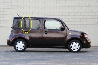 Стекло боковое NISSAN CUBE 2008- Z12 RQ/RH 
Бренд: BSG