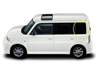 Стекло боковое TOYOTA BB 2000-2005 NCP30 SW/LH/X 
Бренд: BENSON Тонированное