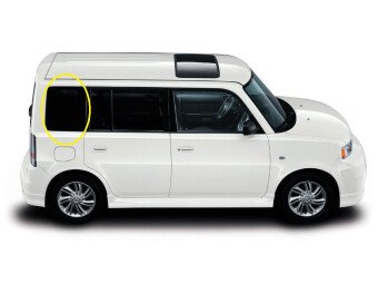 Стекло боковое TOYOTA BB 2000-2005 NCP30 SW/RH/X 
Бренд: BENSON Тонированное