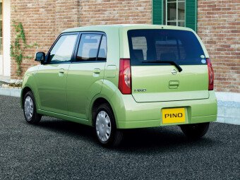 Стекло заднее с обогревом NISSAN PINO 2007-2010 (HC24S) молдинг, 
Бренд: BENSON Тонированное