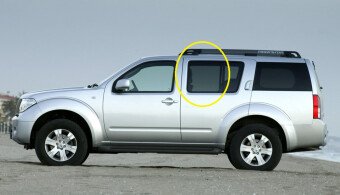 Стекло боковое NISSAN PATHFINDER 2004-2012 R51 RD/LH 
Бренд: BENSON