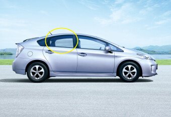 Стекло боковое TOYOTA PRIUS 2009-2015 ZVW30 RD/RH фурнитура, 
Бренд: BENSON