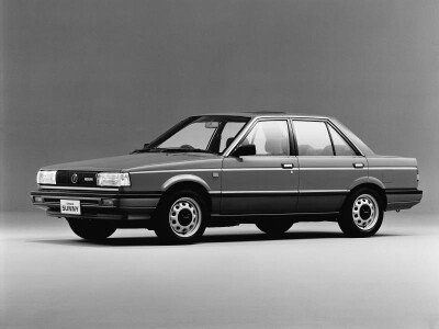 Стекло лобовое NISSAN SUNNY 1985-1990 (#B12) 
Бренд: BSG с зеленой полосой