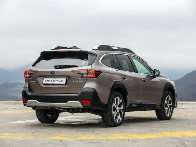 Стекло заднее с обогревом SUBARU OUTBACK 2019- (BT-5d wag) 1 отверстие молдинг, 
Бренд: BENSON Тонированное