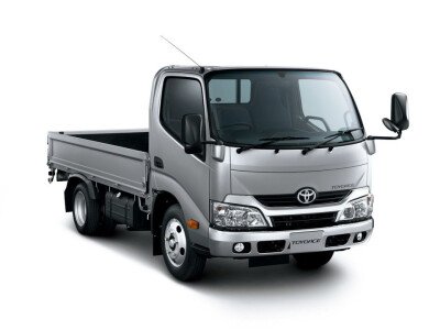 Радиатор TOYOTA TOYOACE 2007- (U300)(525) (J07,J08) 
Бренд: TONGSHI PL26MT