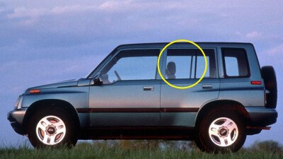Стекло боковое MAZDA PROCEED LEVANTE 1995-1997 (TF51-5d) RD/LH 
Бренд: BSG