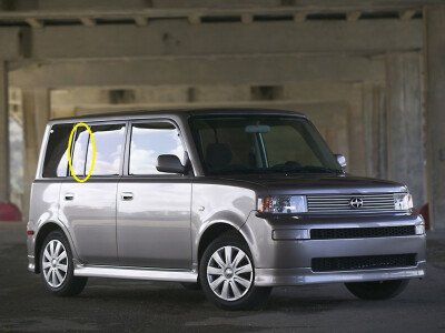 Стекло боковое SCION XB 2004-2006 NCP30 RQ/RH 
Бренд: BSG