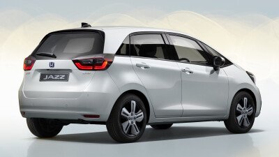 Стекло заднее с обогревом HONDA JAZZ 2019- (GR-5d) 1 отверстие молдинг, 
Бренд: BENSON Тонированное