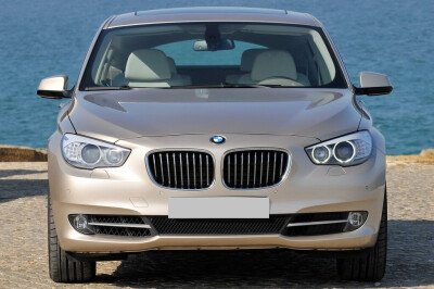 Стекло лобовое BMW 5-SERIES 2010-2016 (F07-GT-5d h/b) место под датчик дождя 
Бренд: КМК с синей полосой