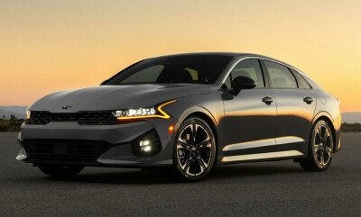 Стекло лобовое KIA K5 2019- (DL3-LHD) место под 1 камеру, место под датчик дождя, 
Бренд: КМК с синей полосой