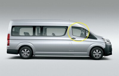 Стекло боковое TOYOTA HIACE 2019- H300 FD/RH фурнитура, 
Бренд: BENSON