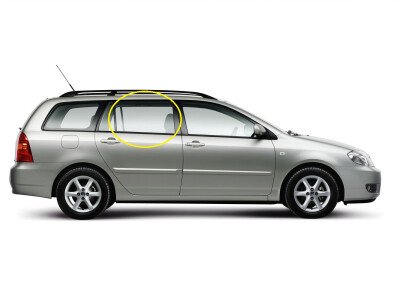 Стекло боковое TOYOTA COROLLA FIELDER 2000-2006 E120 RD/RH 
Бренд: BSG