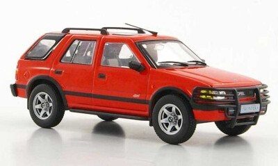 Стекло лобовое OPEL FRONTERA 1991- () 
Бренд: BENSON с серой полосой