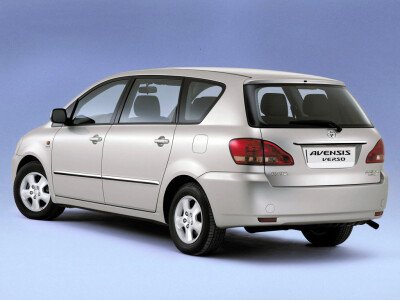 Стекло заднее с обогревом TOYOTA AVENSIS VERSO 2001-2009 (ACM20) 
Бренд: ZDG