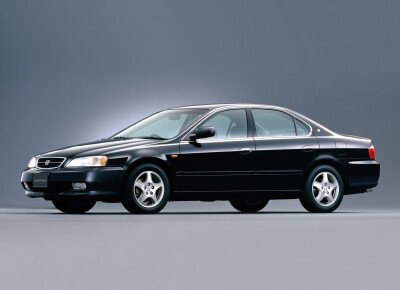 Стекло лобовое HONDA INSPIRE 1998-2003 (UA4-RHD) 
Бренд: BSG с серой полосой