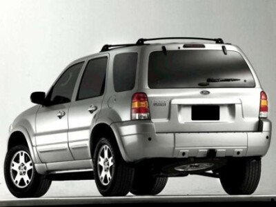 Стекло заднее с обогревом FORD ESCAPE 2000-2007 (EP) 8 отверстий 
Бренд: BSG