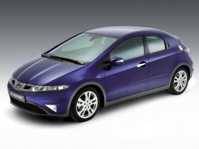 Стекло лобовое HONDA CIVIC 2005-2012 (FK2-5d h/b) 
Бренд: BSG