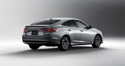 Стекло заднее с обогревом HONDA INSIGHT 2018- (ZE4) молдинг, 
Бренд: BENSON Тонированное
