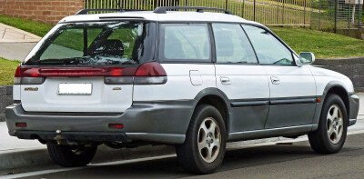 Стекло заднее с обогревом SUBARU OUTBACK 1993-1998 (BG-5d wag) 1 отверстие 
Бренд: FYG