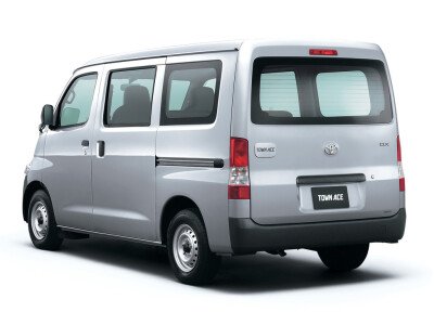 Стекло заднее с обогревом TOYOTA TOWN ACE 2008- (S400) 
Бренд: ZDG