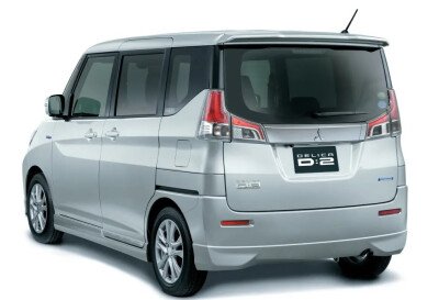 Стекло заднее с обогревом MITSUBISHI DELICA D:2 2015-2020 (MA36S) 1 отверстие молдинг, 
Бренд: BENSON Тонированное