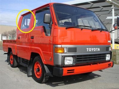 Стекло боковое TOYOTA HIACE truck 1984-2000 (BU60/BU85) 651*470 RD/LH-RH 
Бренд: BSG