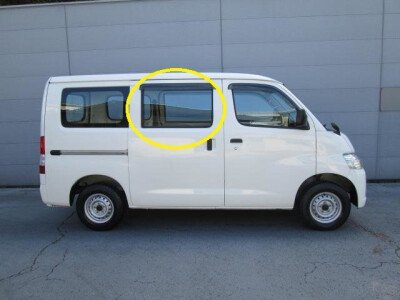Стекло боковое TOYOTA TOWN ACE 2008- (S400) RD/RH 
Бренд: BENSON