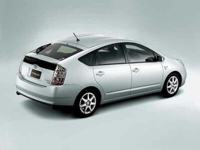 Стекло заднее с обогревом TOYOTA PRIUS 2003-2009 (NHW20-верх) 1 отверстие 
Бренд: BSG