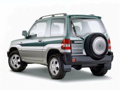 Стекло заднее с обогревом MITSUBISHI PAJERO PININ 1998-2005 (H76) 
Бренд: BSG