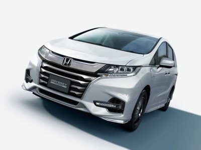 Стекло лобовое HONDA ODYSSEY 2013- (RC1-RHD) место под 2 камеры молдинг, фурнитура, 
Бренд: BENSON с синей полосой