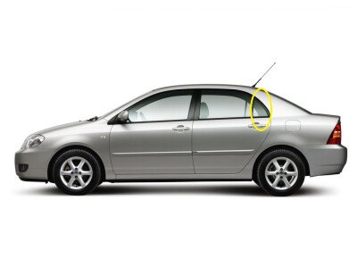 Стекло боковое TOYOTA COROLLA 2000-2006 (NZE120) RQ/LH 
Бренд: BENSON