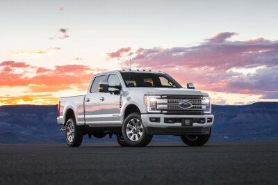 Стекло лобовое FORD F-SERIES 2015-2020 (F150-4D-1715*972*) место под 1 камеру, место под датчик дождя, 
Бренд: BENSON