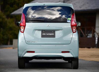 Стекло заднее с обогревом MITSUBISHI EK-WAGON 2019- (B35W) 1 отверстие, место под камеру, молдинг, 
Бренд: BENSON Тонированное