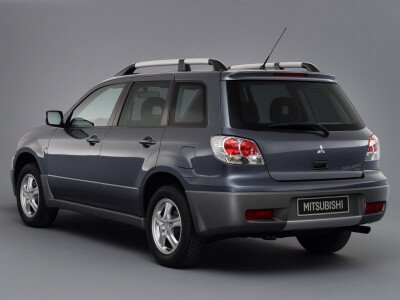 Стекло заднее с обогревом MITSUBISHI OUTLANDER 2001-2008 (CU2-5W) 
Бренд: BSG
