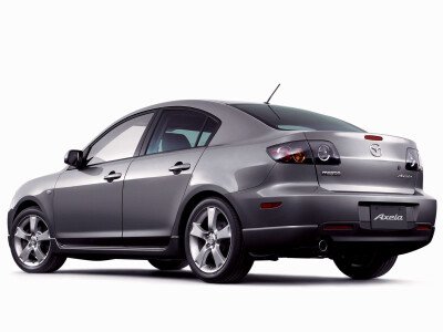 Стекло заднее с обогревом MAZDA AXELA 2003-2009 (BK-4d sed) 
Бренд: BSG